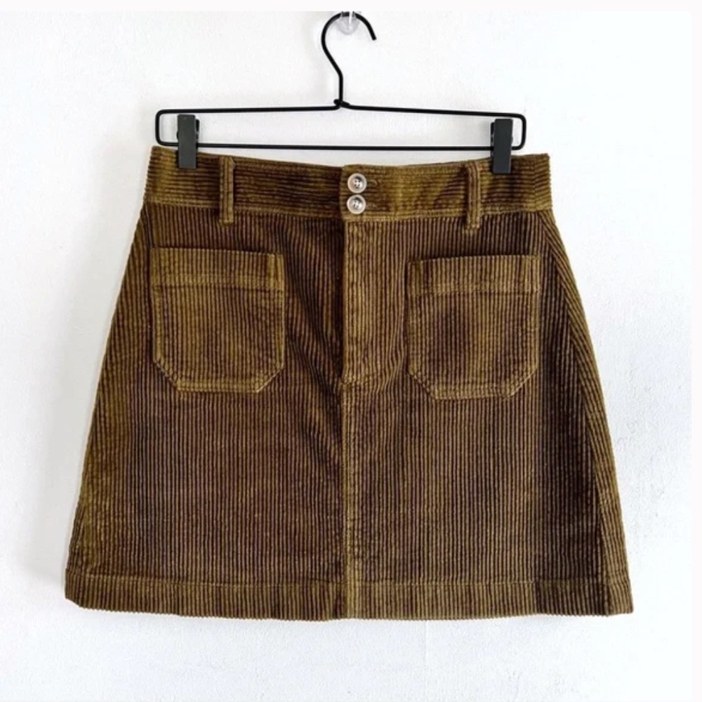 Madewell Corduroy A-Line Front pocket Mini Skirt front  in Olive  Green - 4